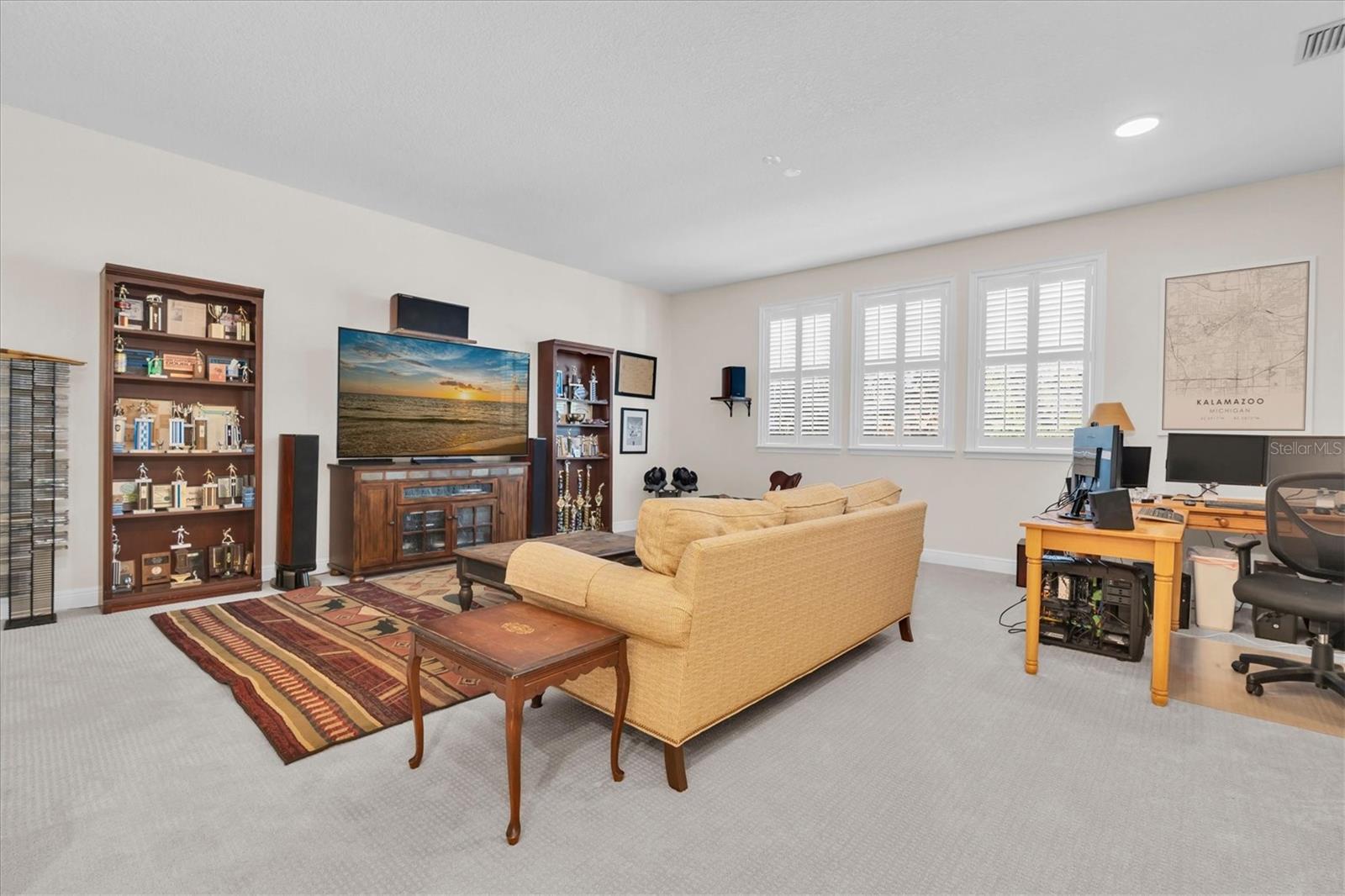 16301 DUNLINDALE DR — photo 40