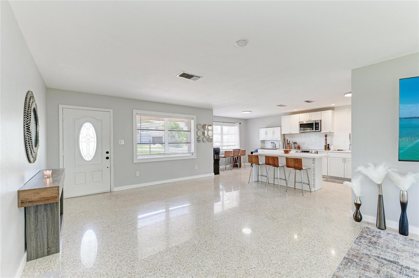 302 DONA DR — photo 21