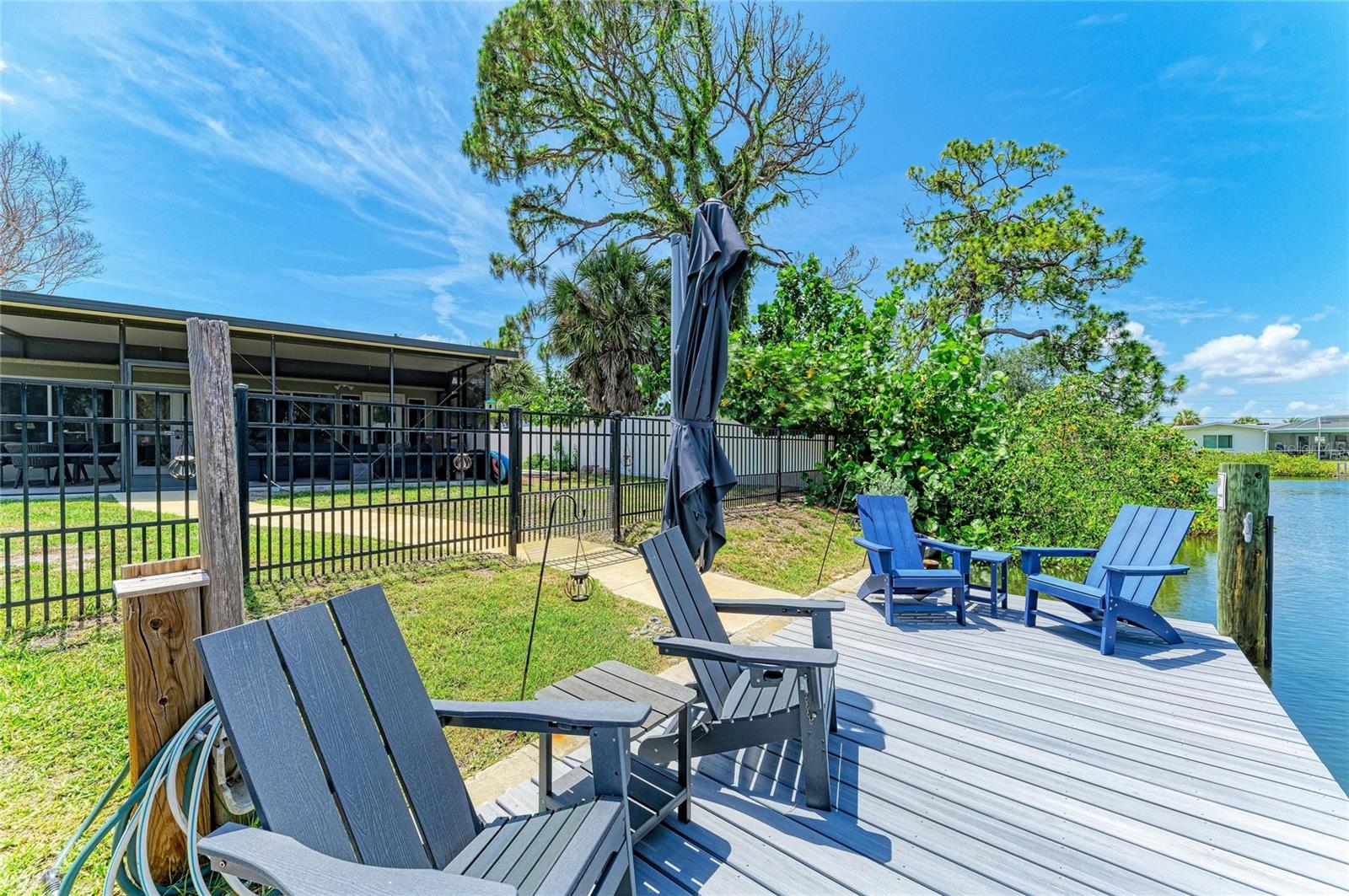 302 DONA DR — photo 43
