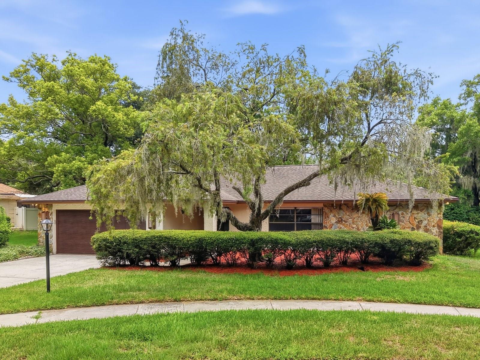 1405 LAUREL CT — photo 30