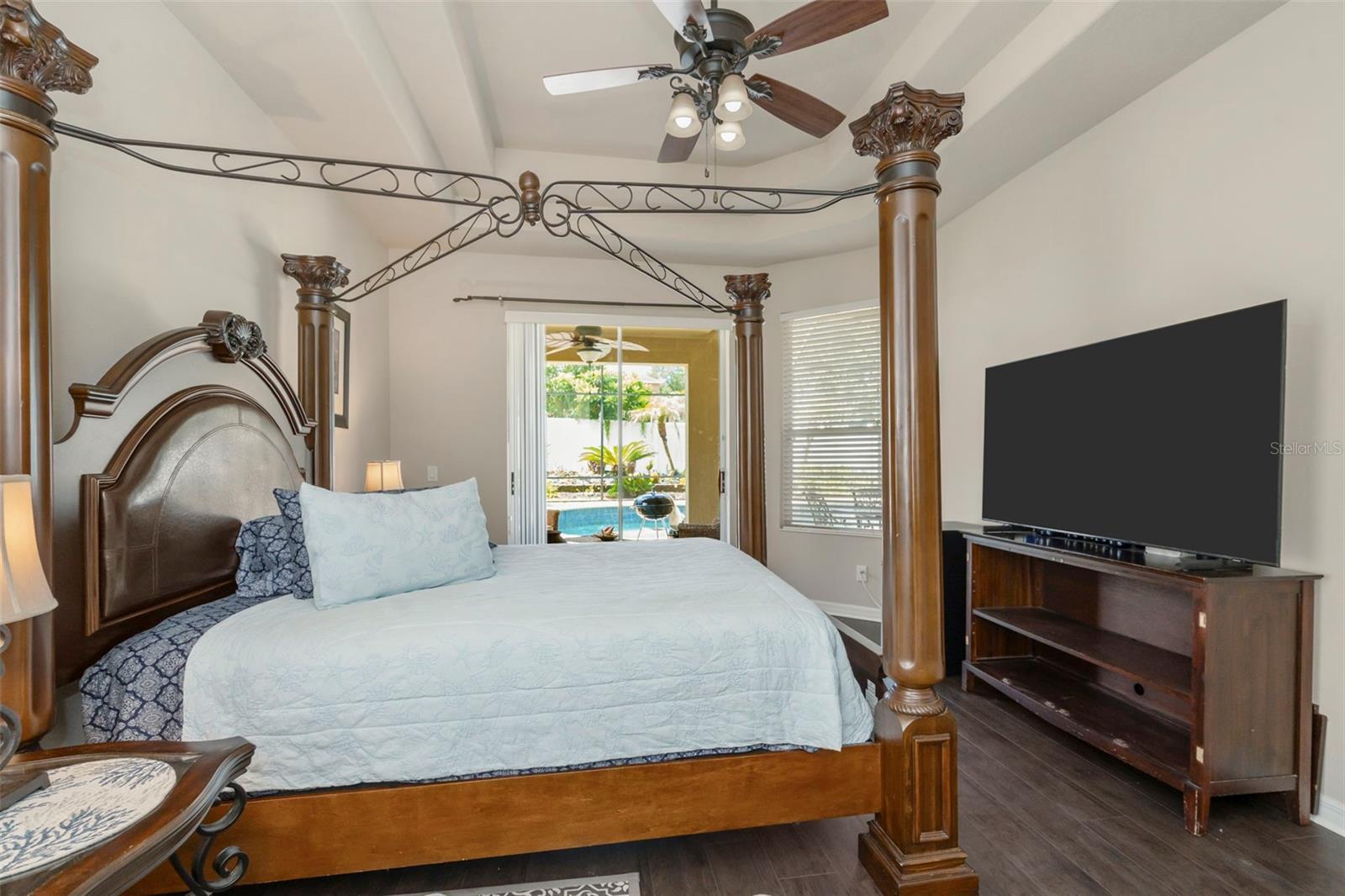 2307 SILVER TRUMPET CT — photo 8