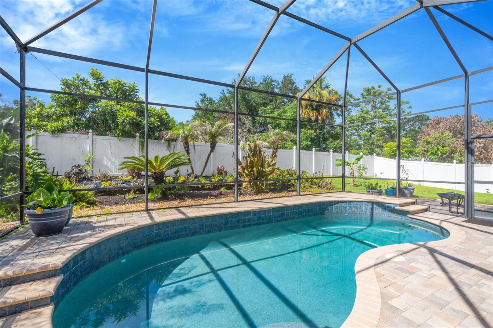 2307 SILVER TRUMPET CT — photo 21