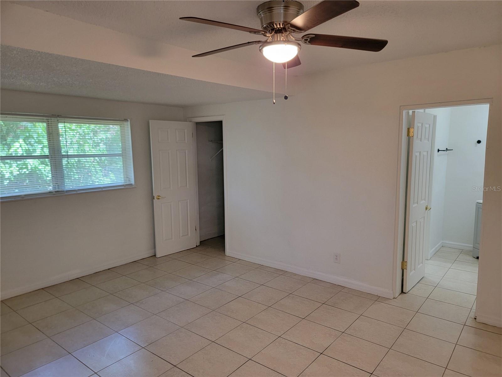1375 MYRTLE ST — photo 21
