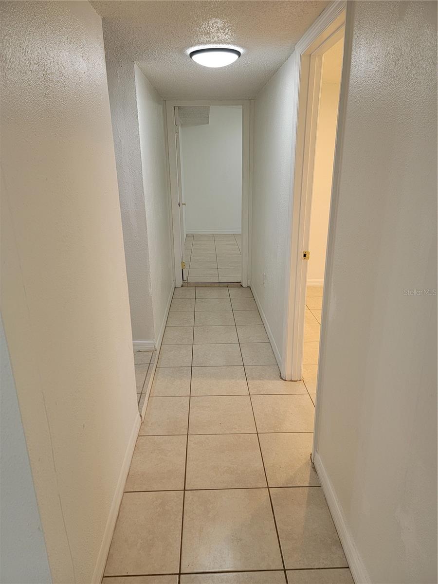 1375 MYRTLE ST — photo 12