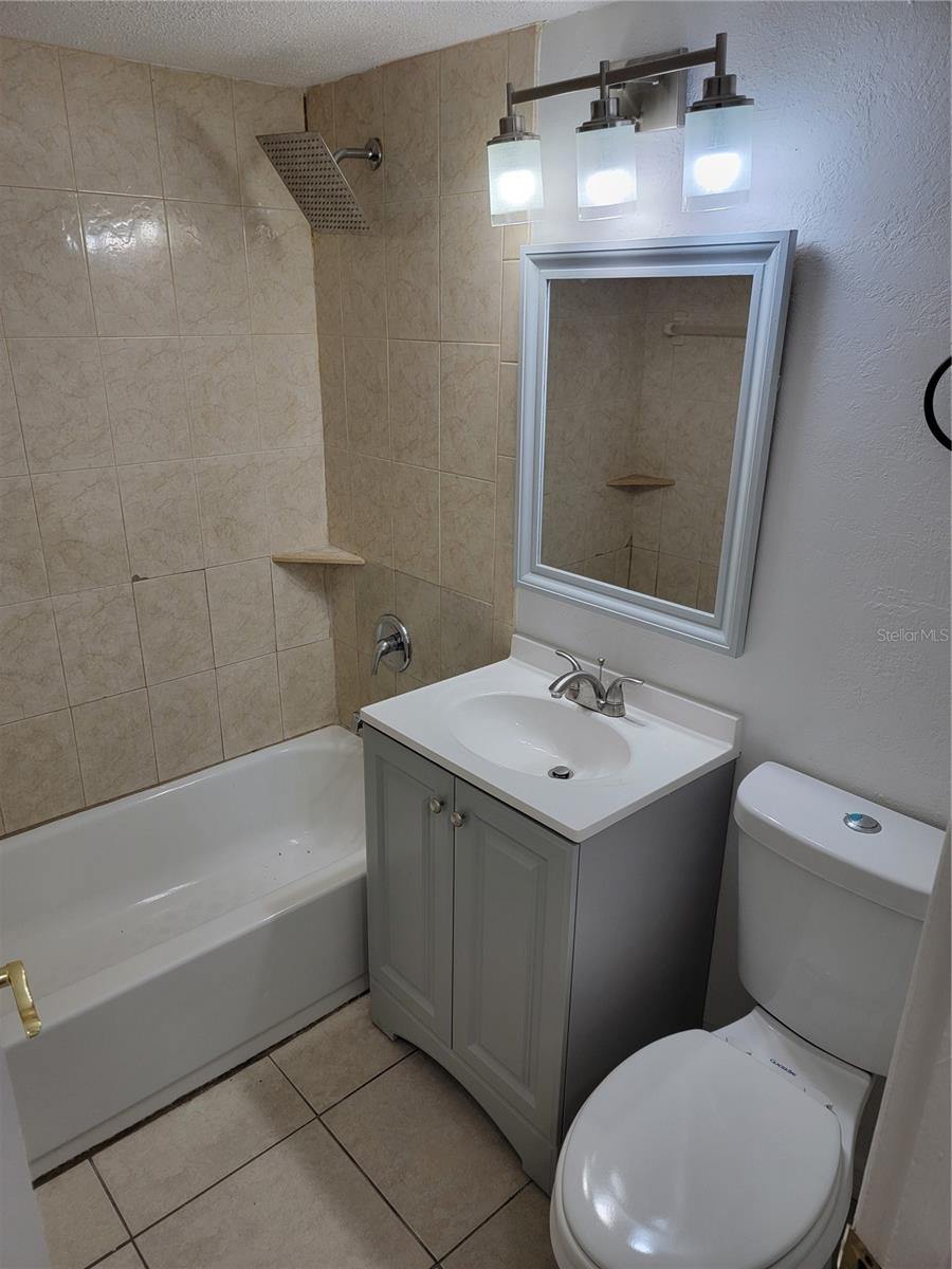 1375 MYRTLE ST — photo 28
