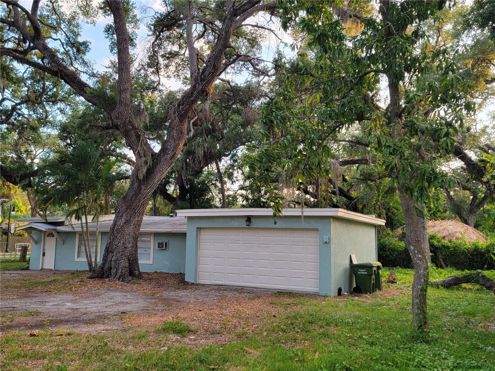 1375 MYRTLE ST — photo 4