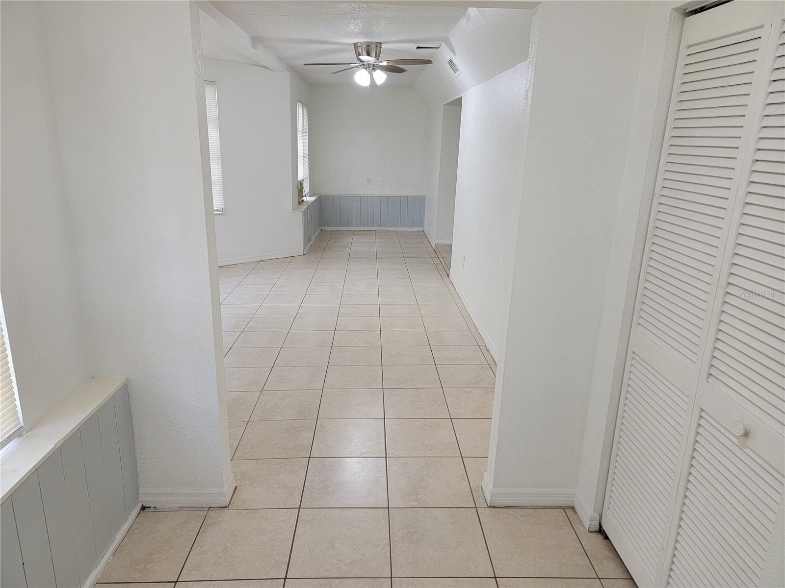 1375 MYRTLE ST — photo 11