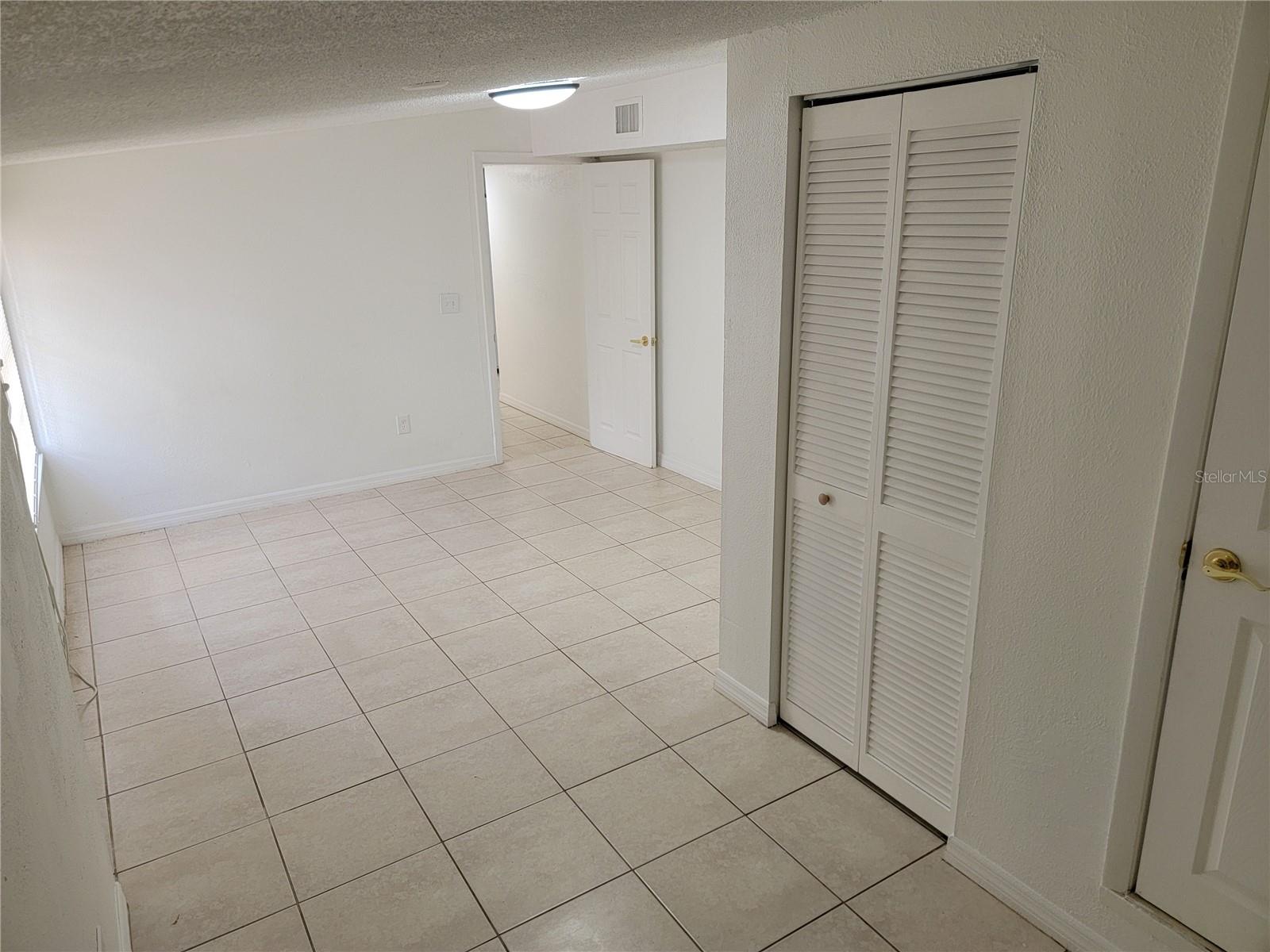 1375 MYRTLE ST — photo 32