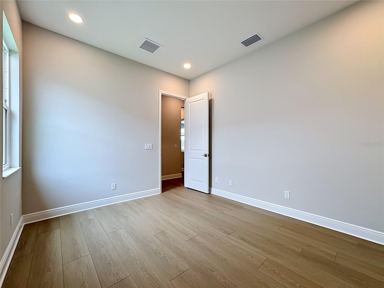 12422 STONEGATE TRL — photo 35