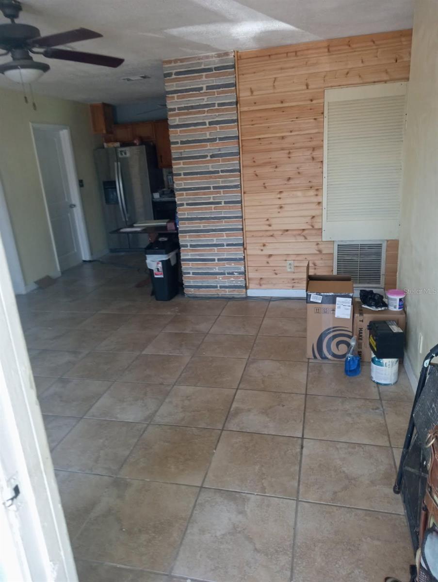 6631 ROSATI LN S — photo 4