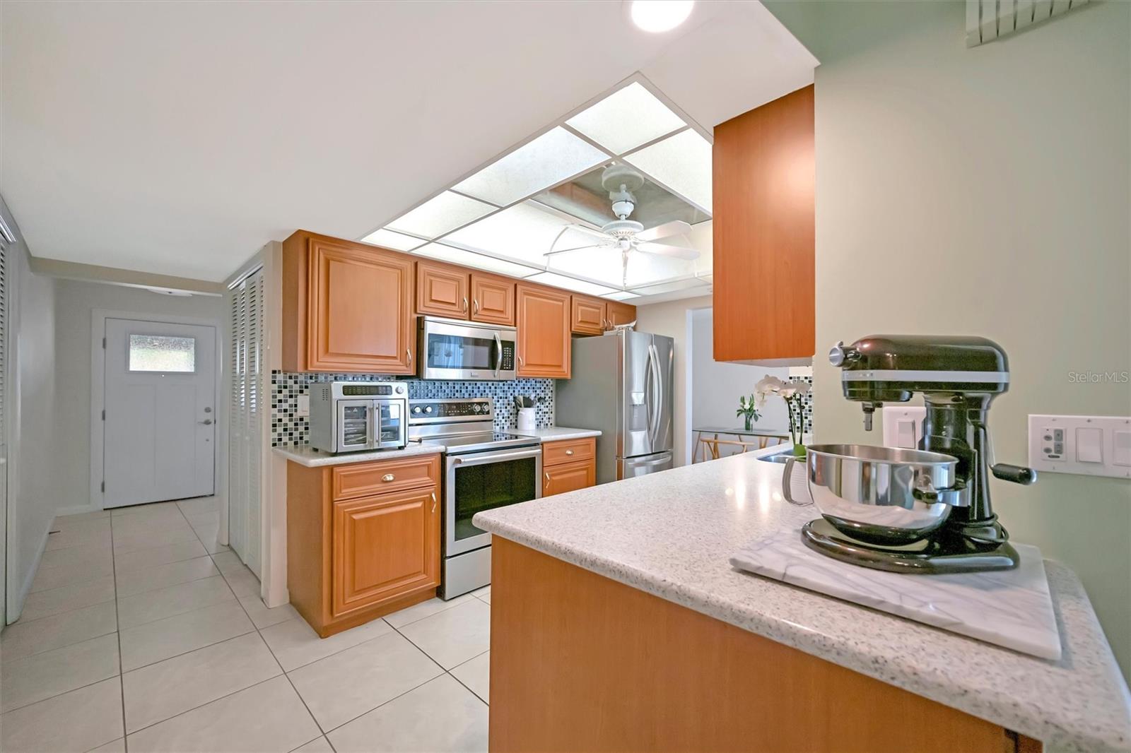 5729 AUGUSTA CIR — photo 11