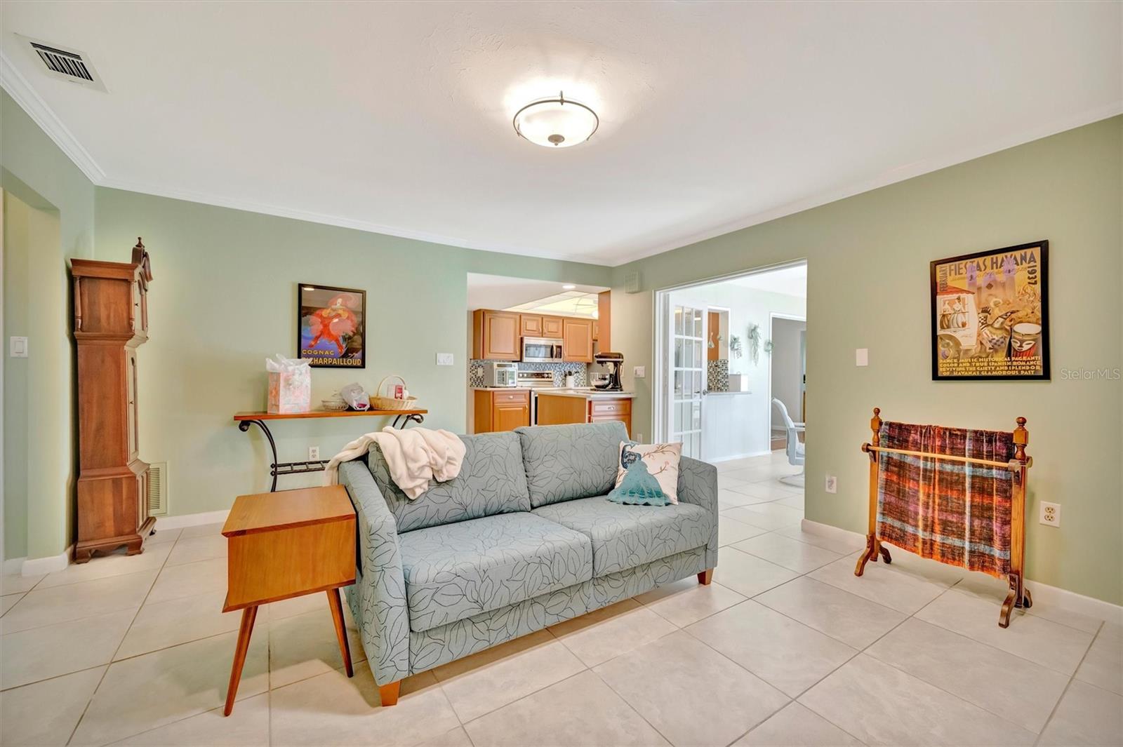 5729 AUGUSTA CIR — photo 10