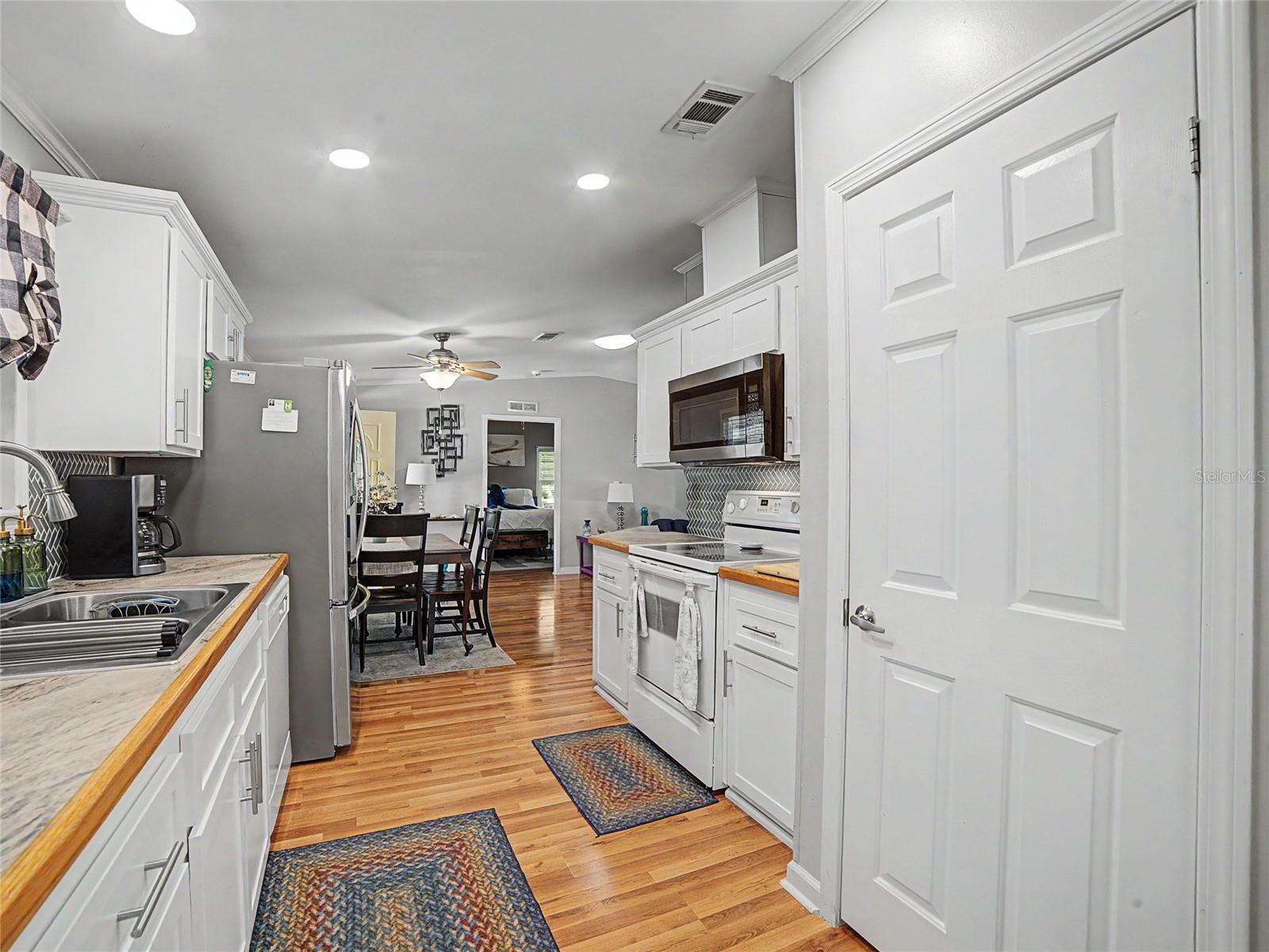 37513 CAMPO AVE — photo 22