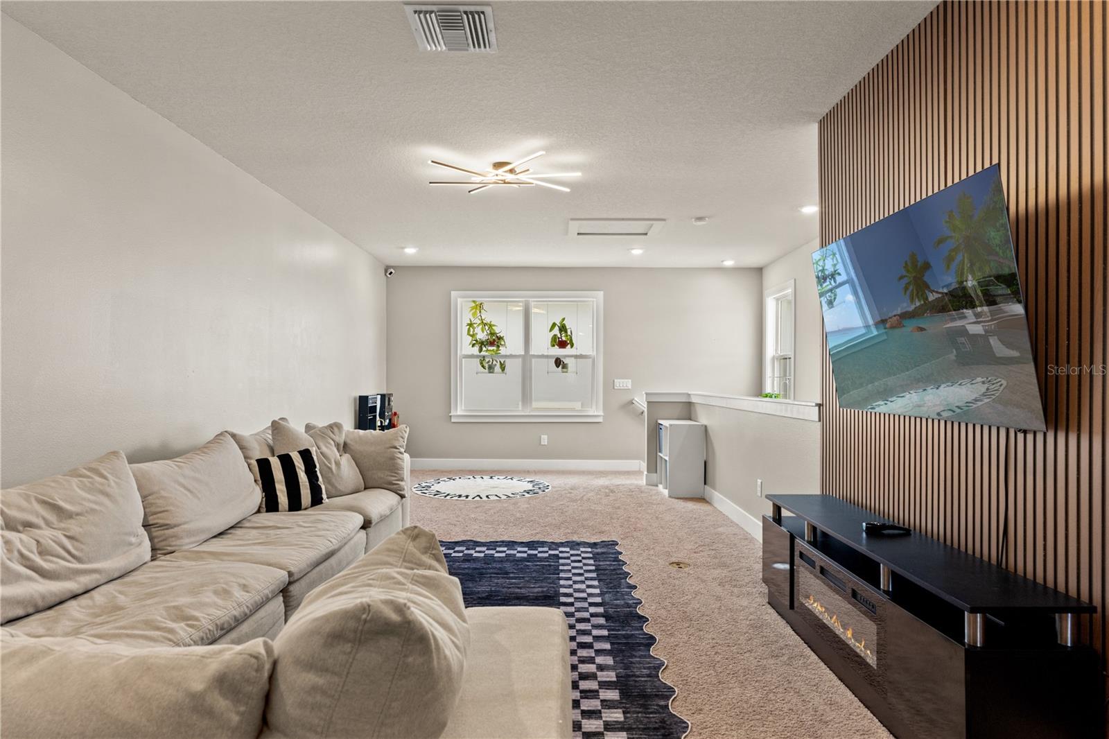 8761 DRUMMER PLANK DR — photo 42