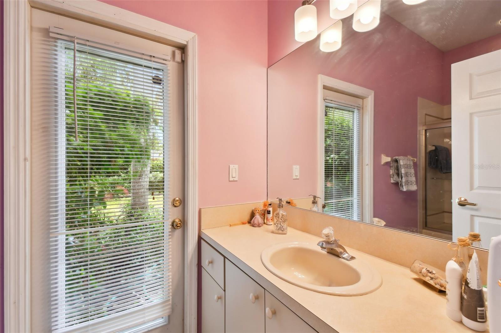 10502 CASTLEFORD WAY — photo 23