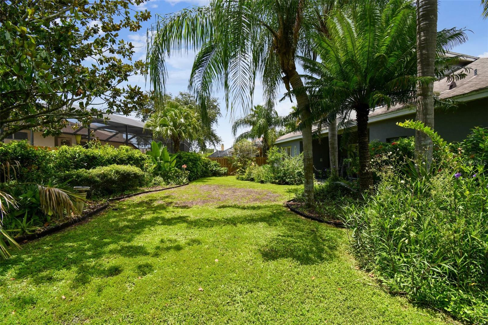 10502 CASTLEFORD WAY — photo 38
