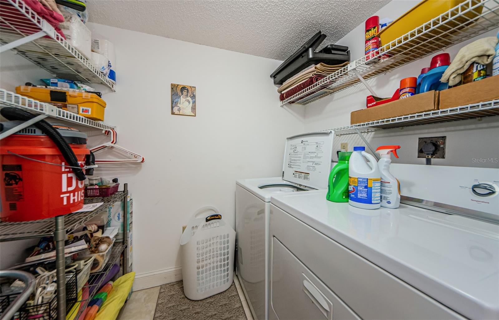 1151 PINE RIDGE CIR W #F1 — photo 29