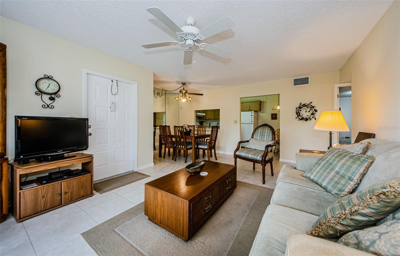 1151 PINE RIDGE CIR W #F1 — photo 11