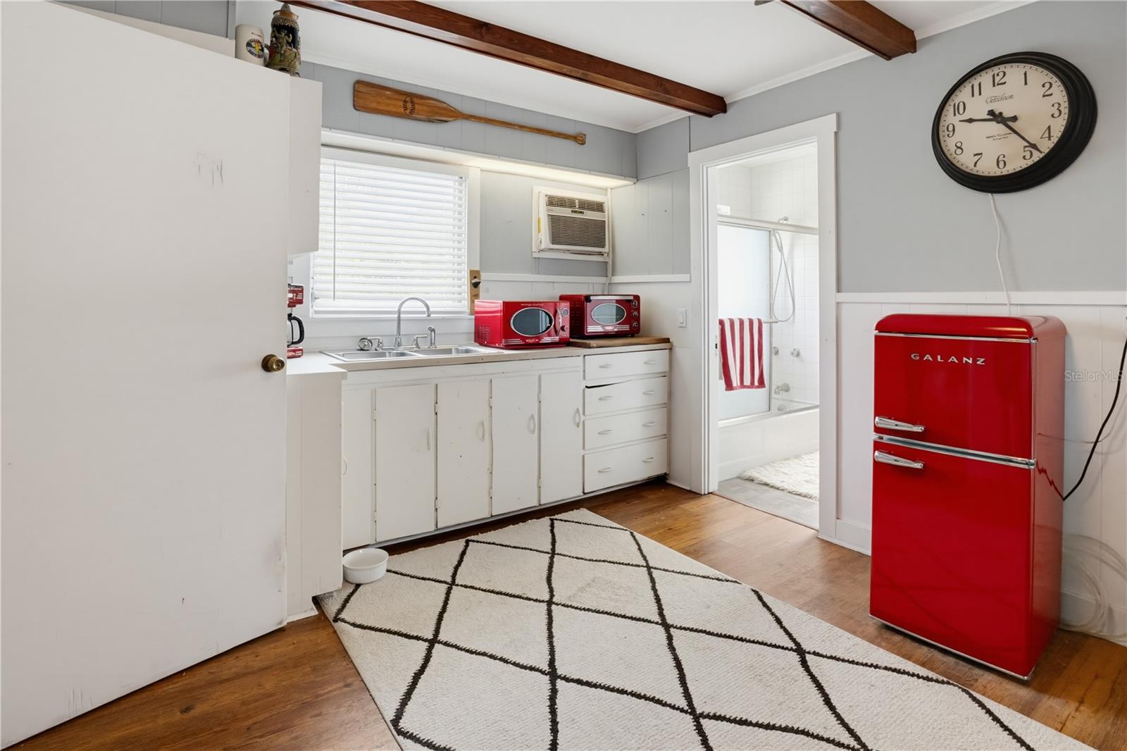 2719 FORT WORTH ST — photo 10