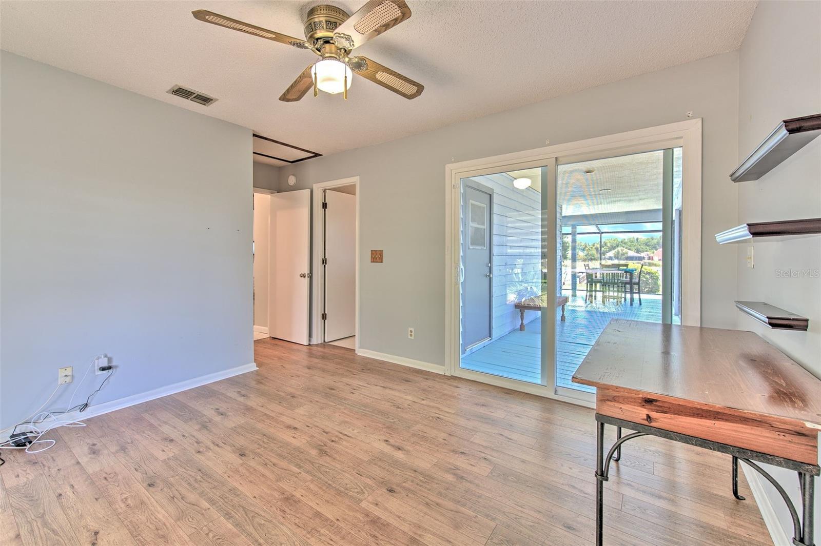 2459 SHOREWOOD LN — photo 28