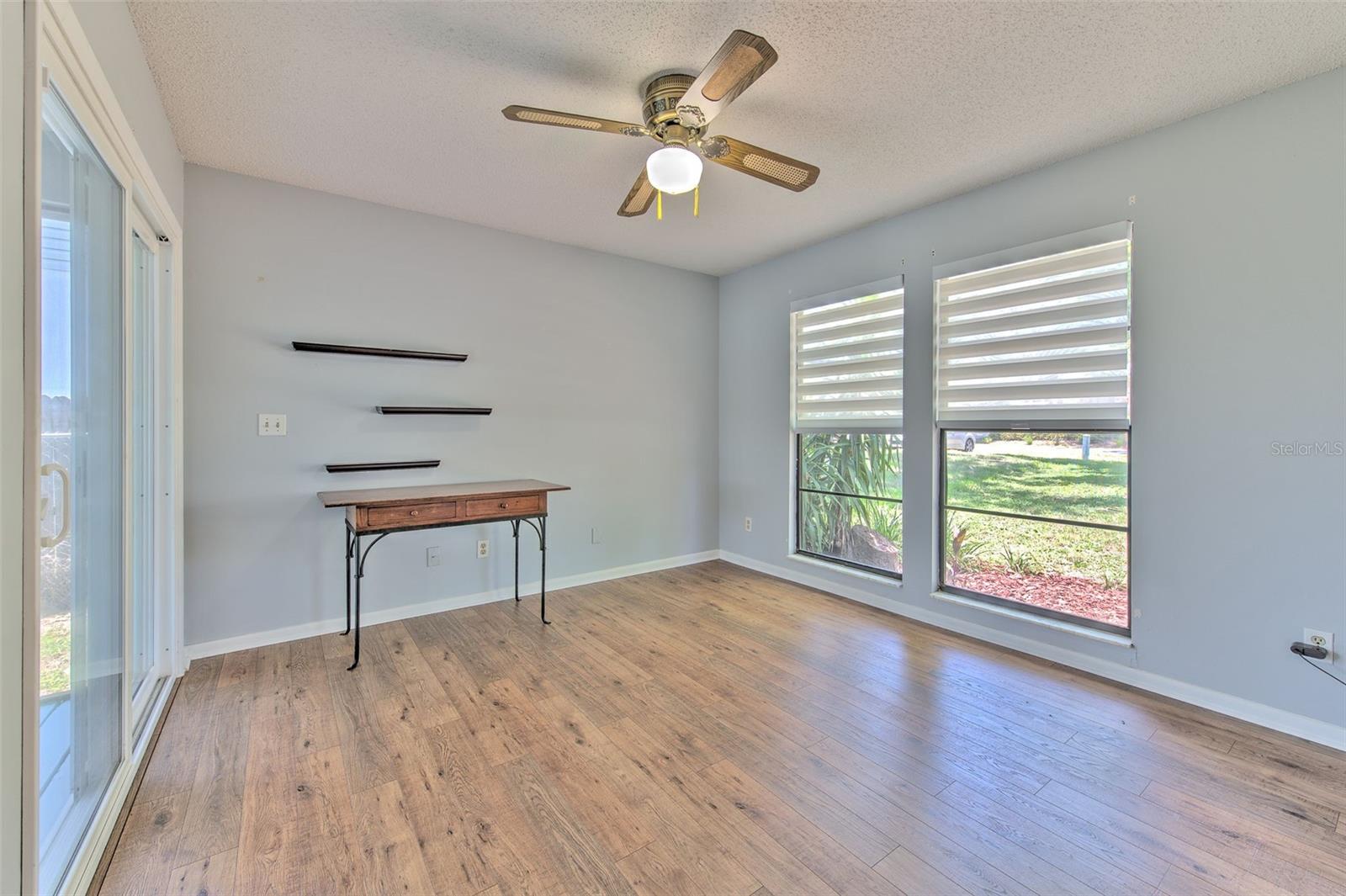 2459 SHOREWOOD LN — photo 25