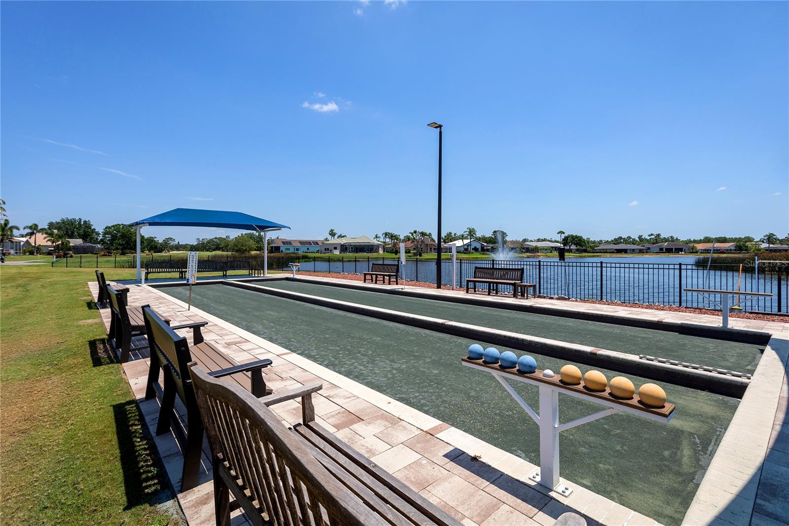 6410 BUTLERS CREST DR — photo 68