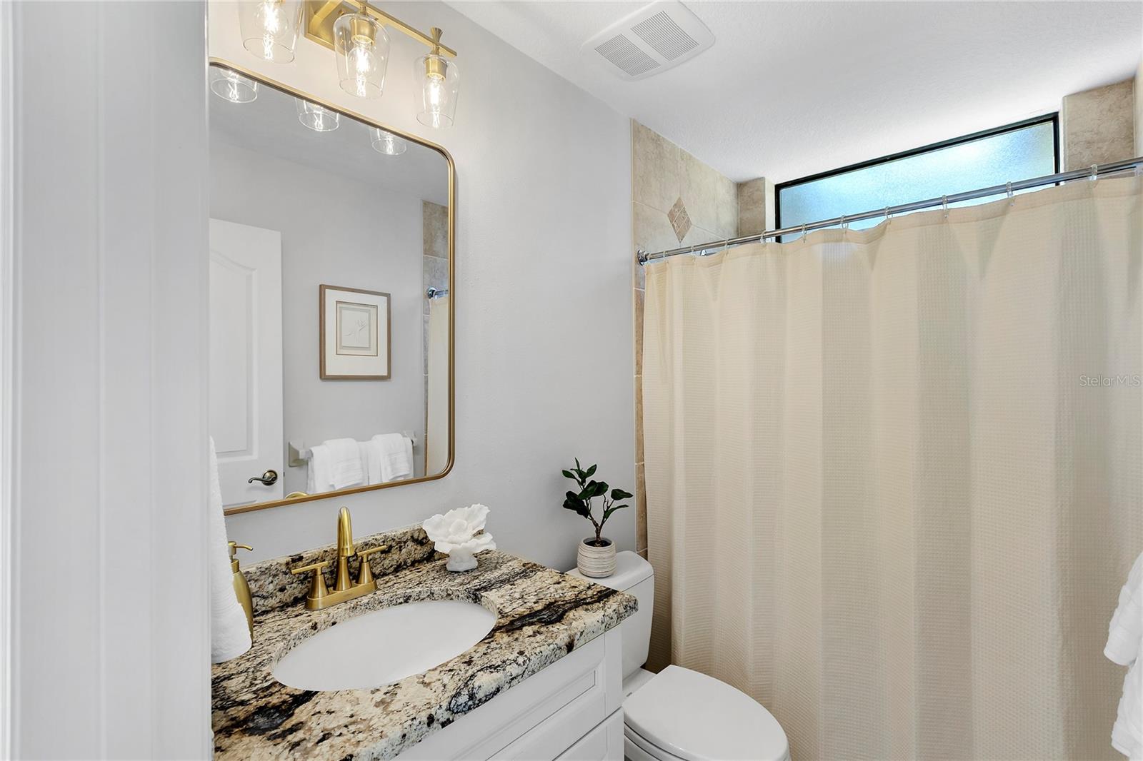 6410 BUTLERS CREST DR — photo 33