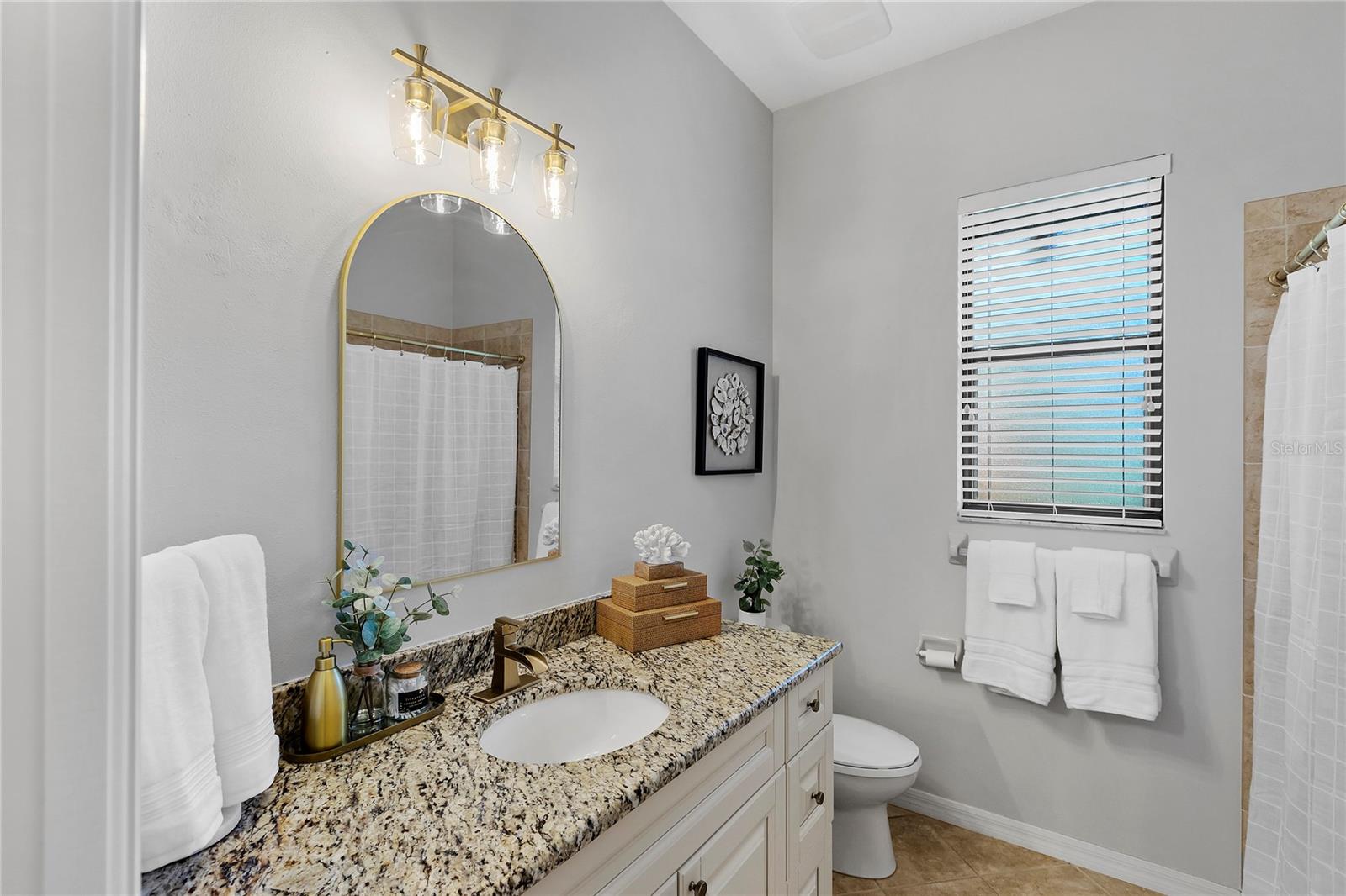 6410 BUTLERS CREST DR — photo 30