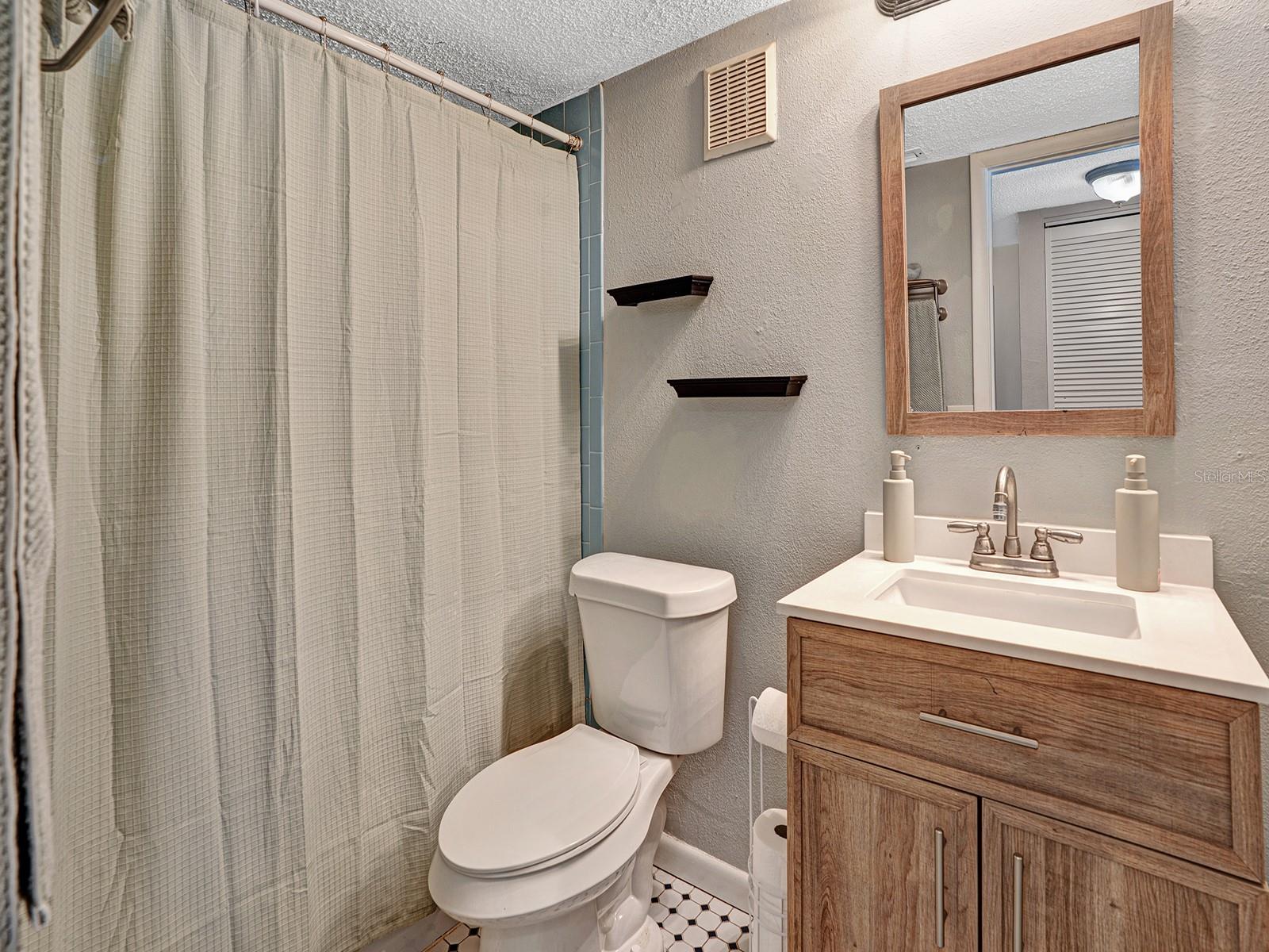 625 N KEENE RD #B — photo 21