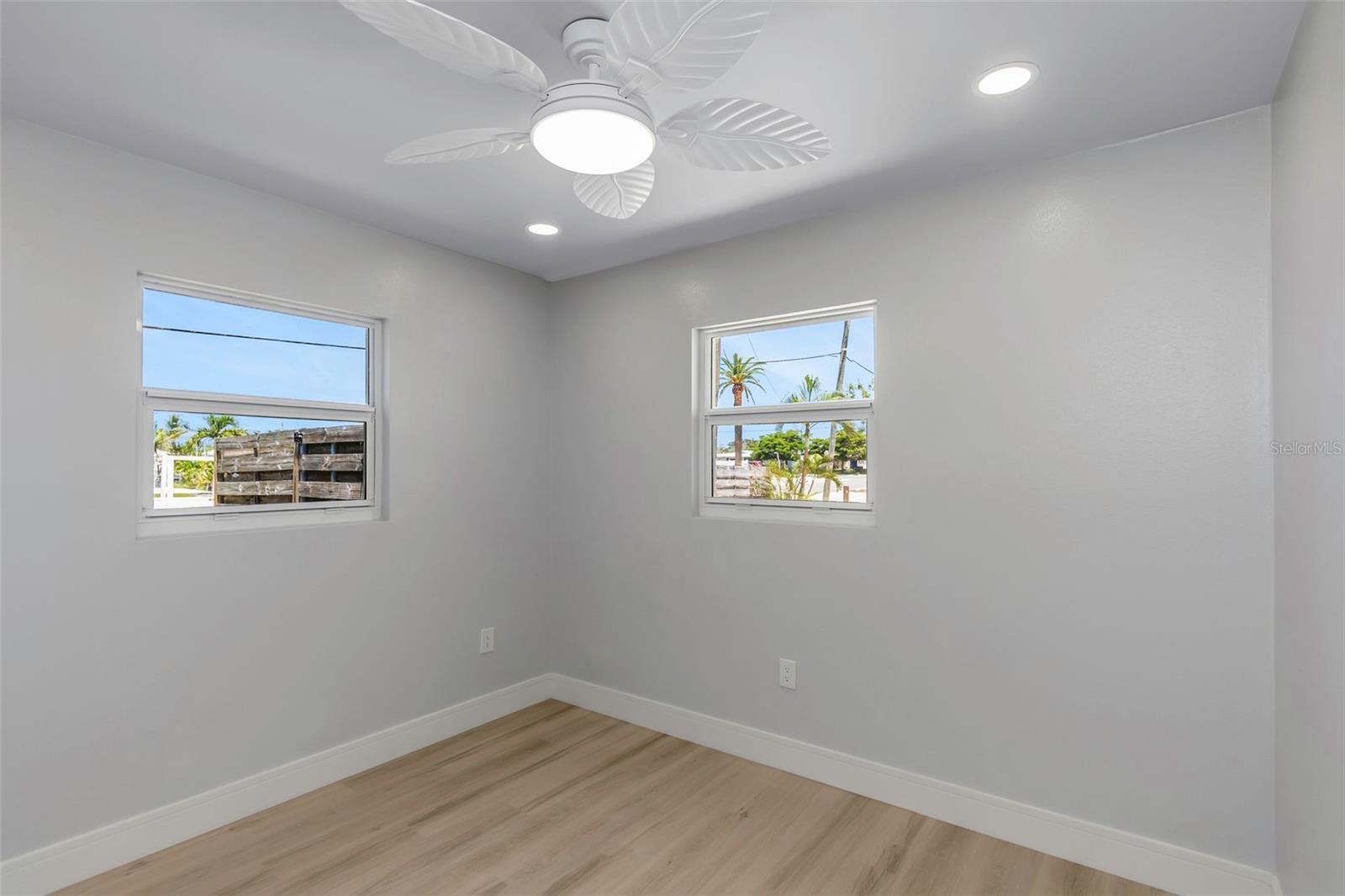 10216 SPOONBILL RD E — photo 41