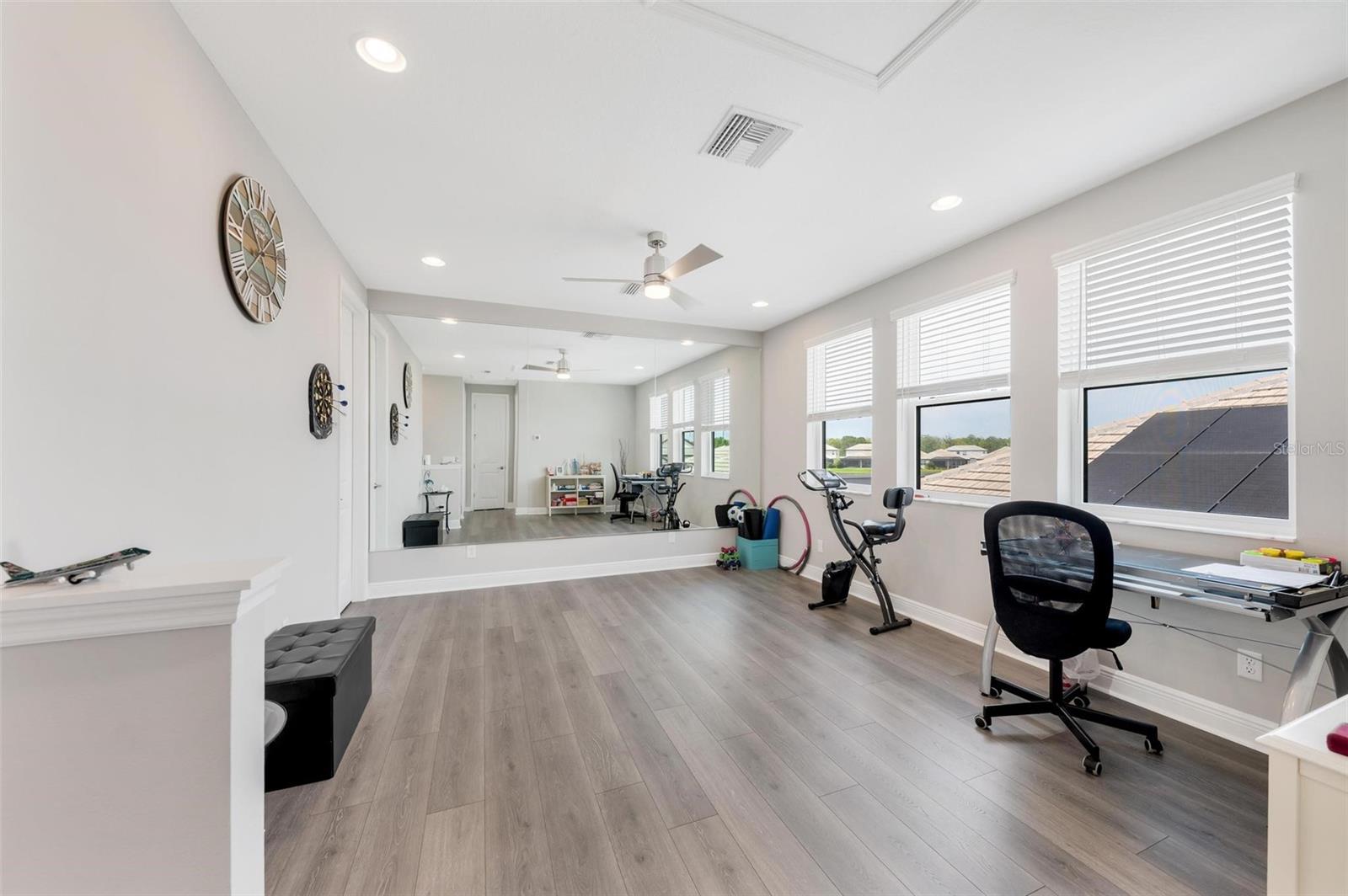 2028 WOODLEAF HAMMOCK CT — photo 29