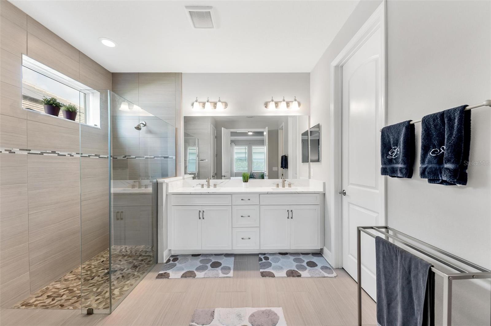 2028 WOODLEAF HAMMOCK CT — photo 16