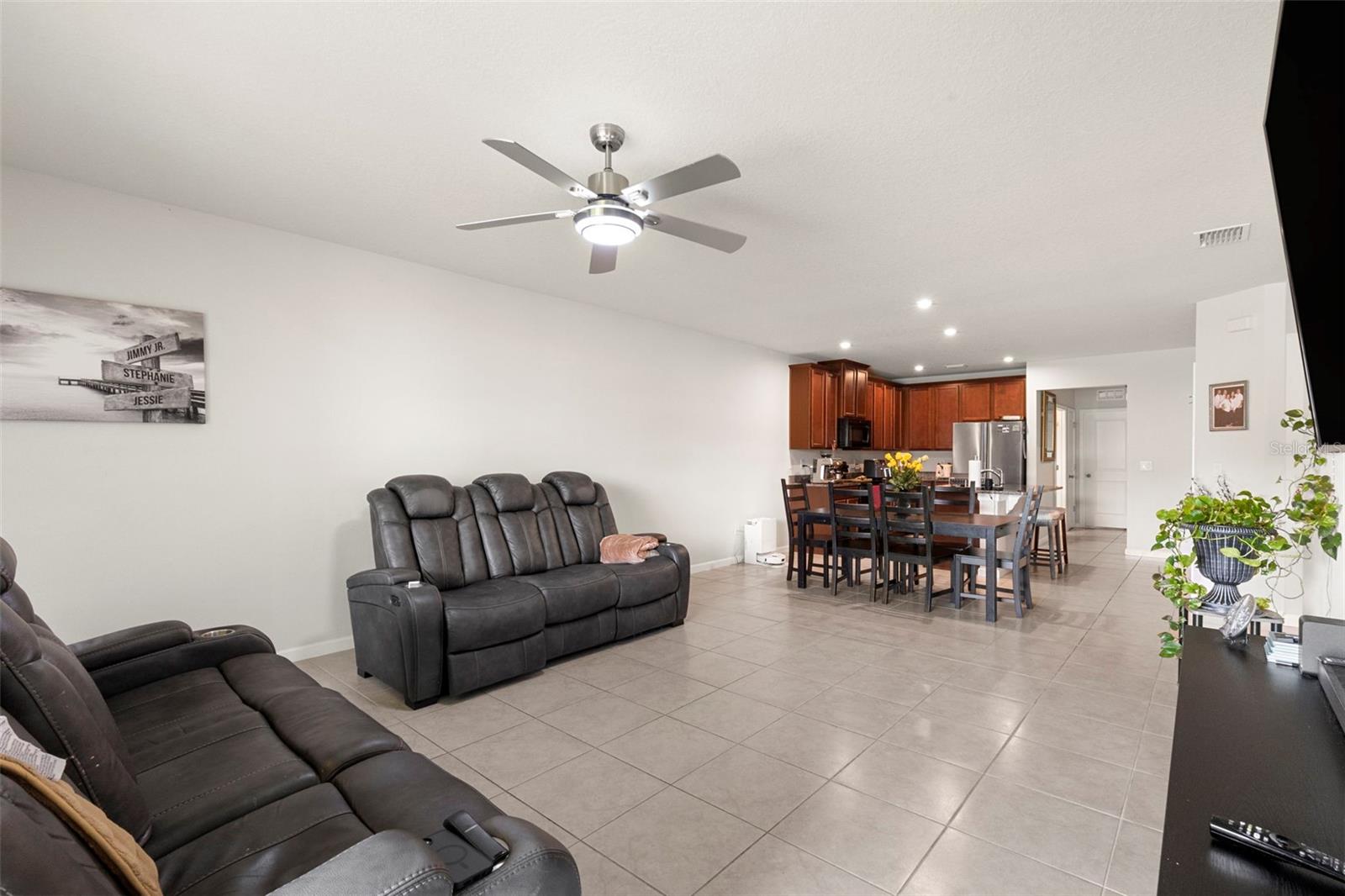 17784 TURNING LEAF CIR — photo 28