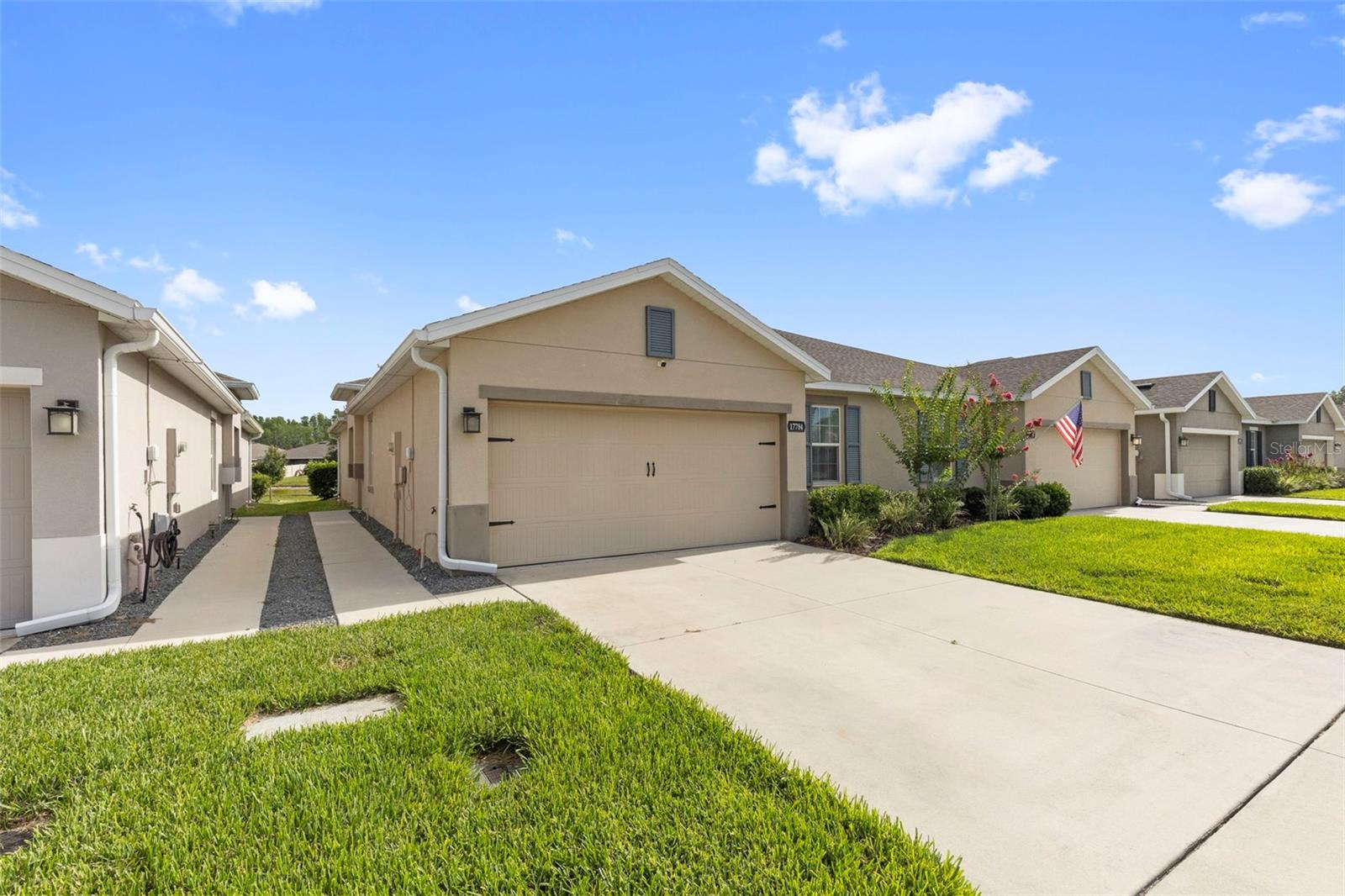 17784 TURNING LEAF CIR — photo 2