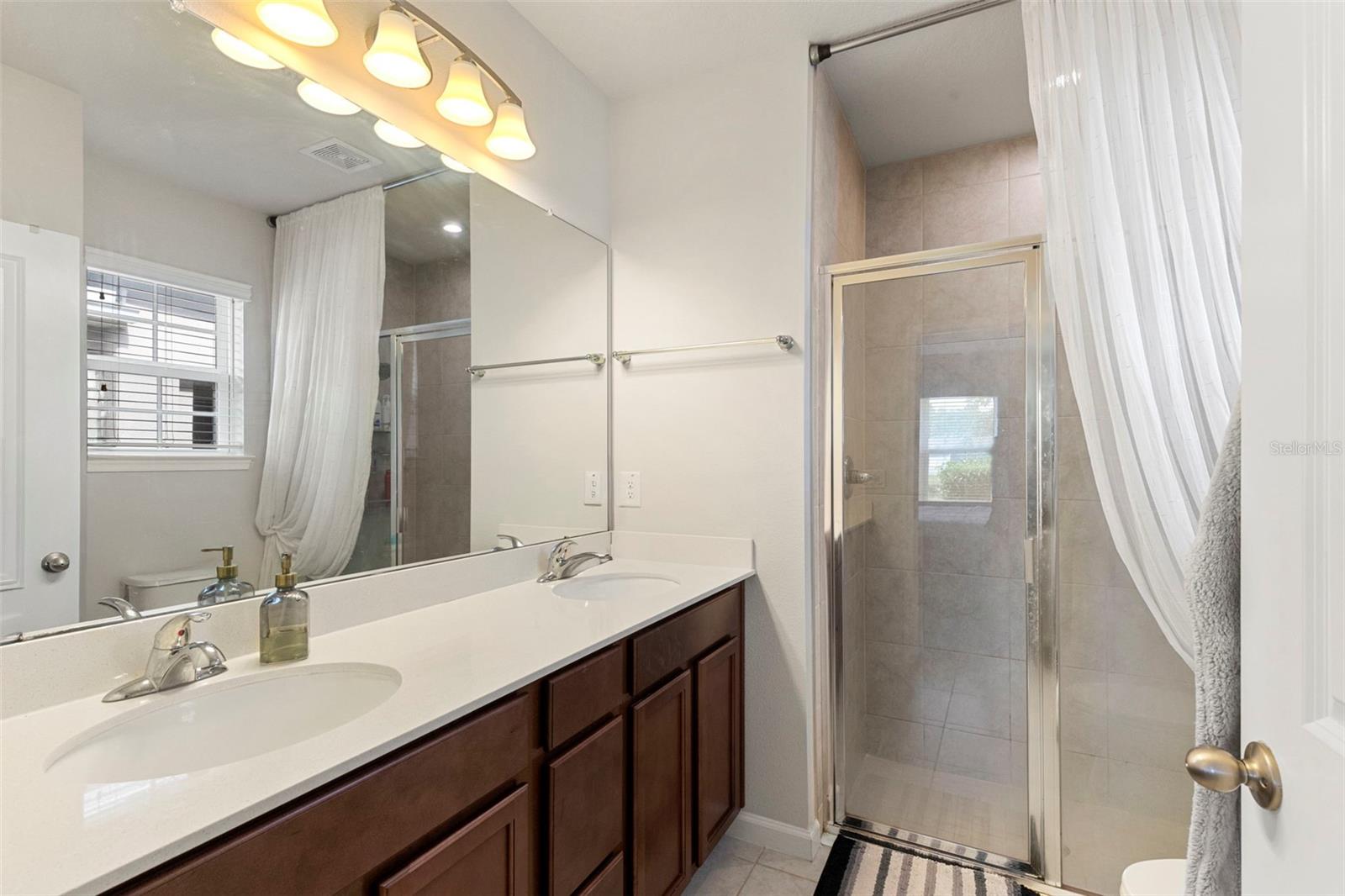 17784 TURNING LEAF CIR — photo 39