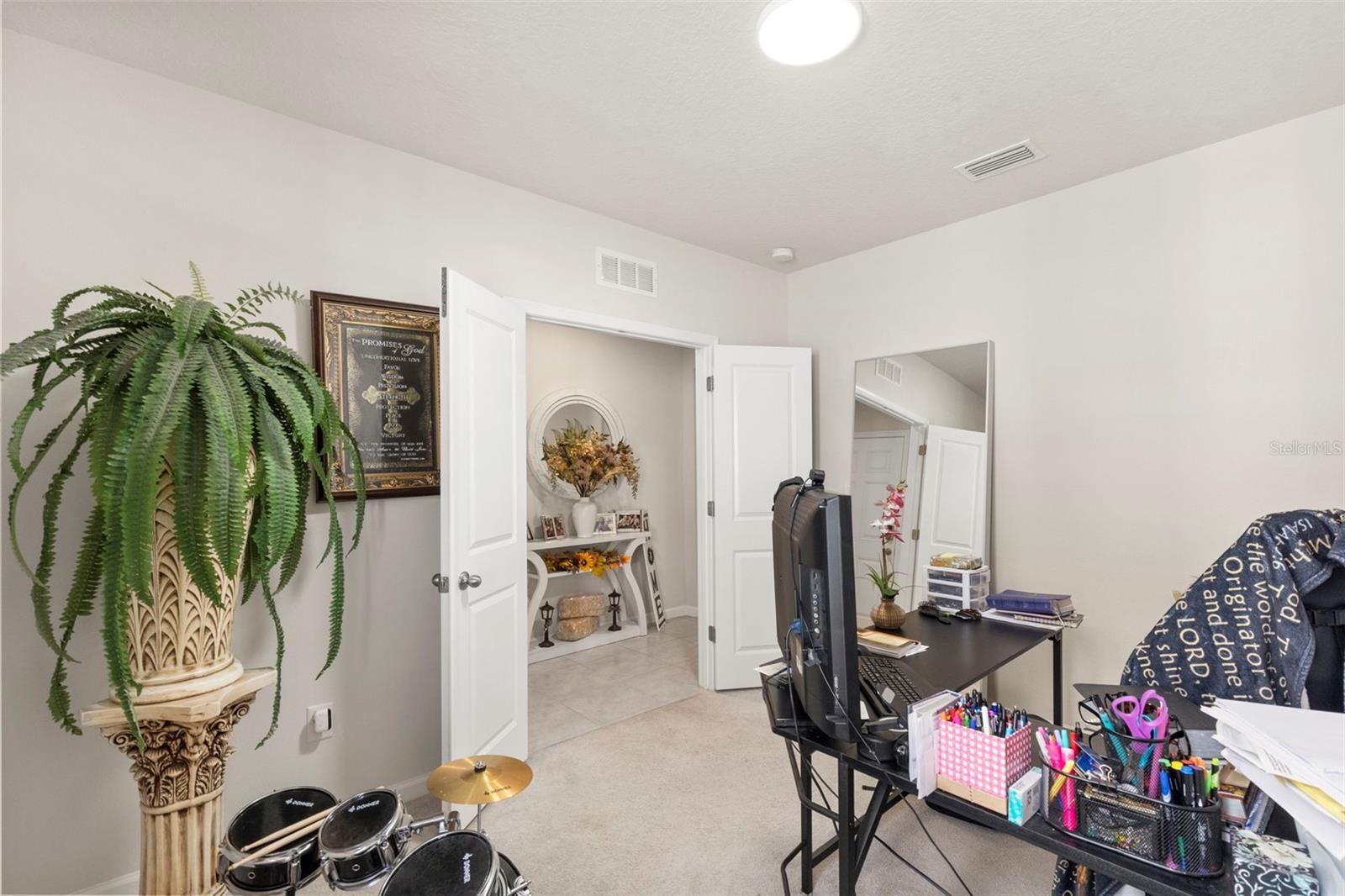 17784 TURNING LEAF CIR — photo 8