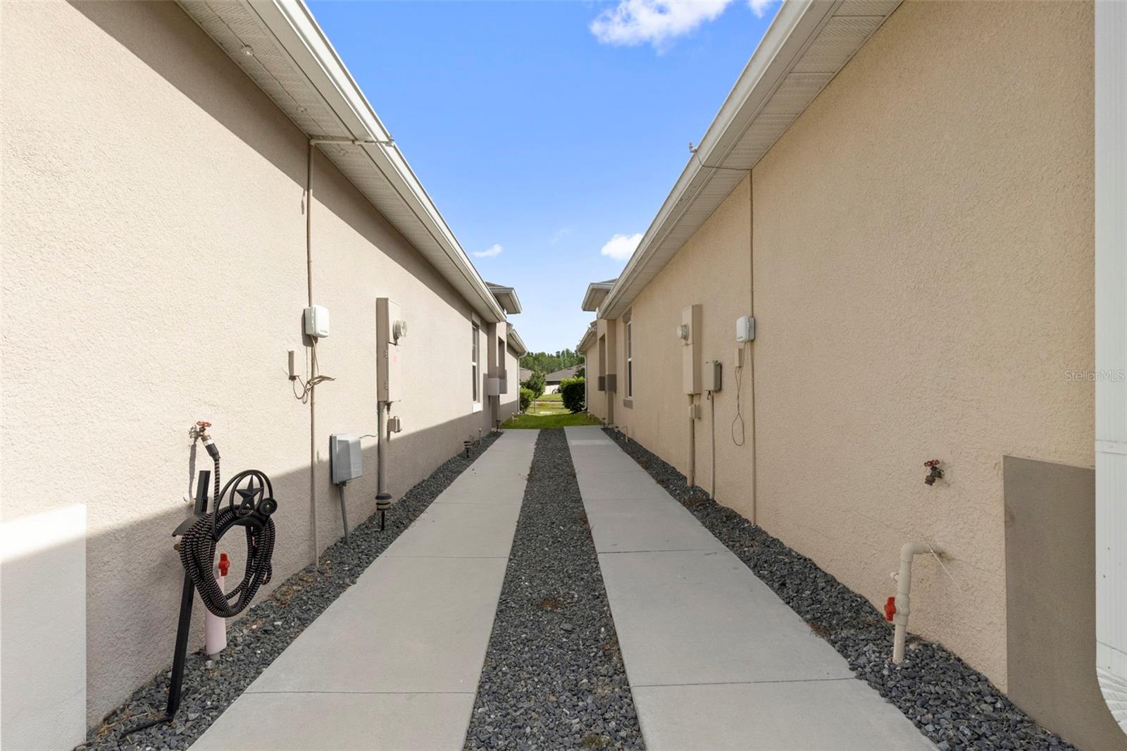 17784 TURNING LEAF CIR — photo 3