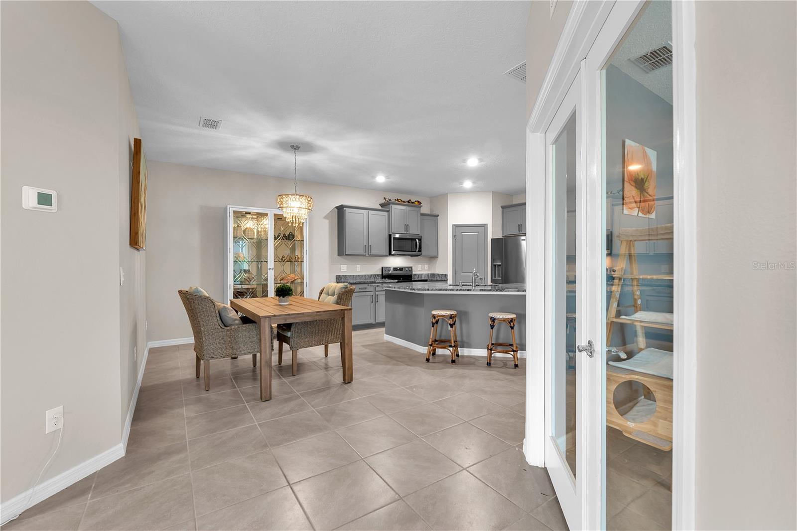 32313 LEXINGTON ST — photo 4