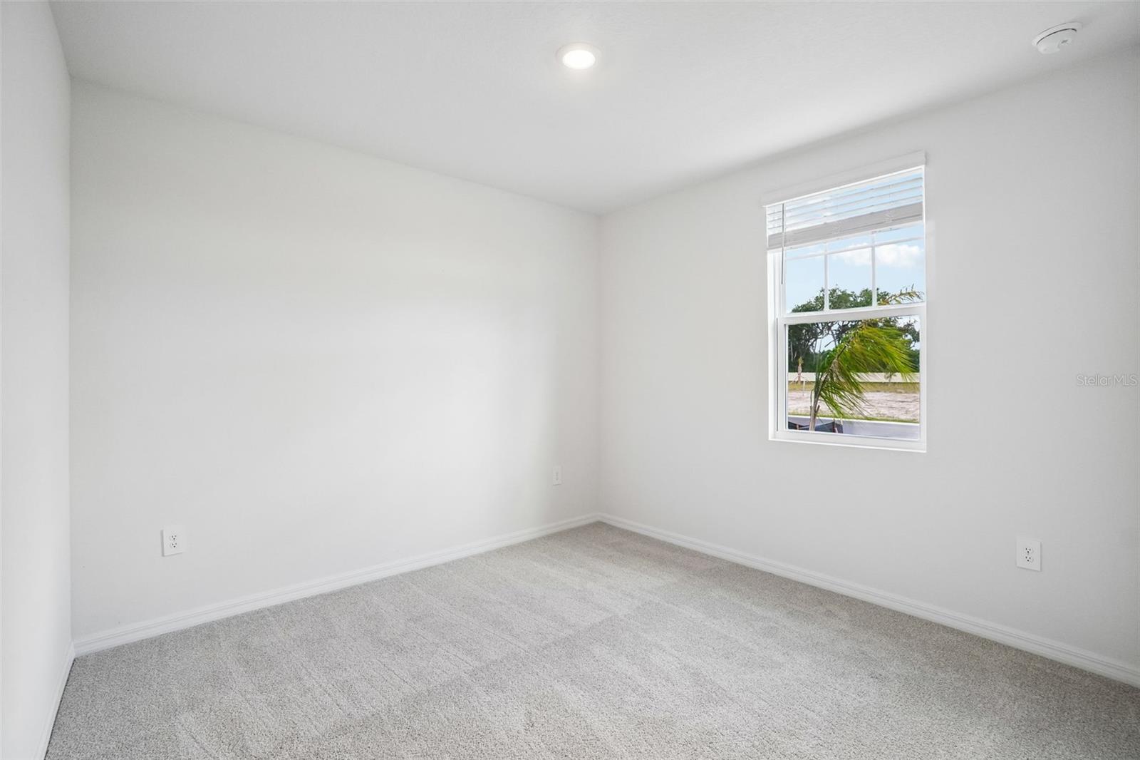13684 UMBER FOREST ST — photo 23