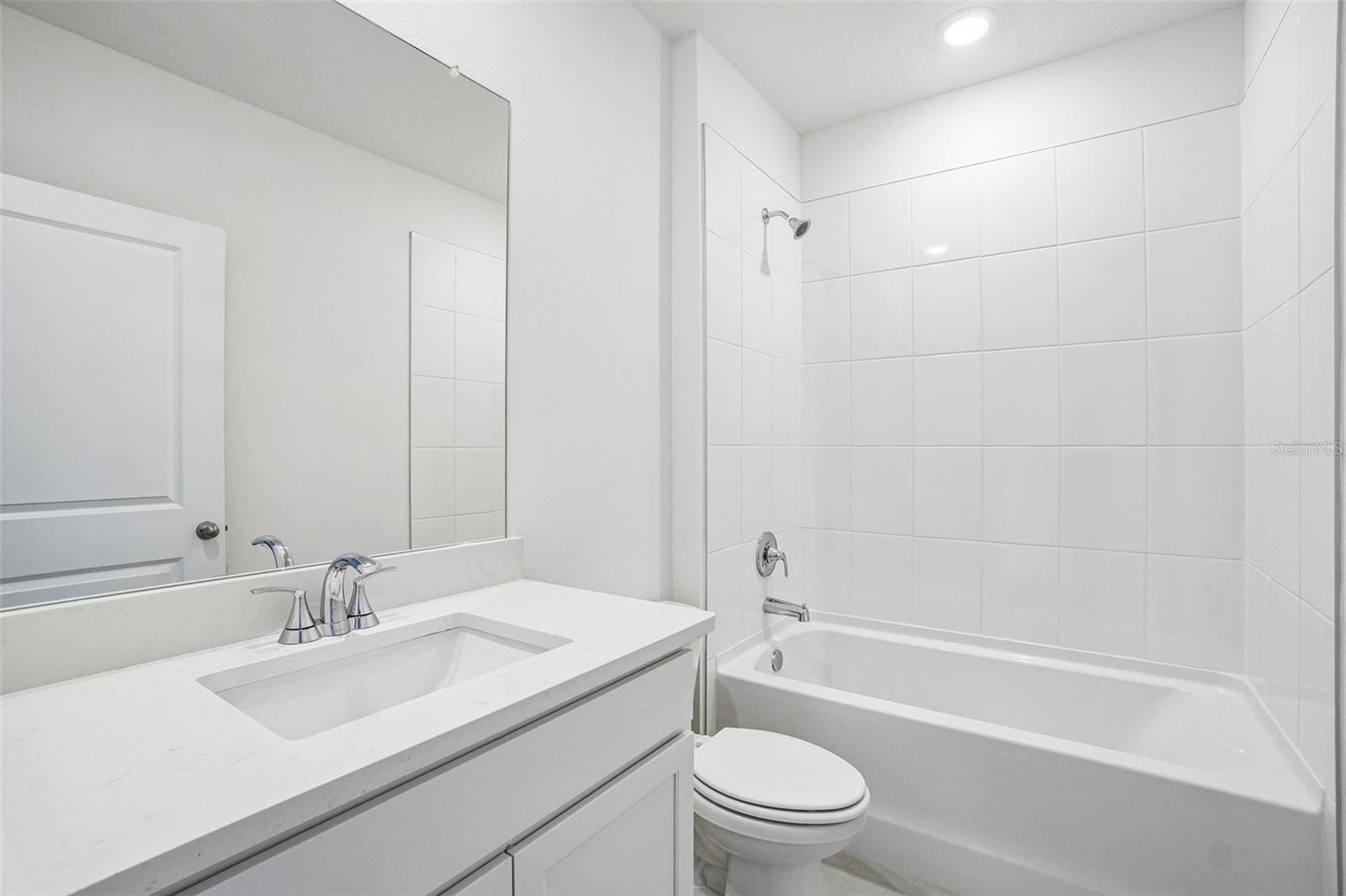 13684 UMBER FOREST ST — photo 26