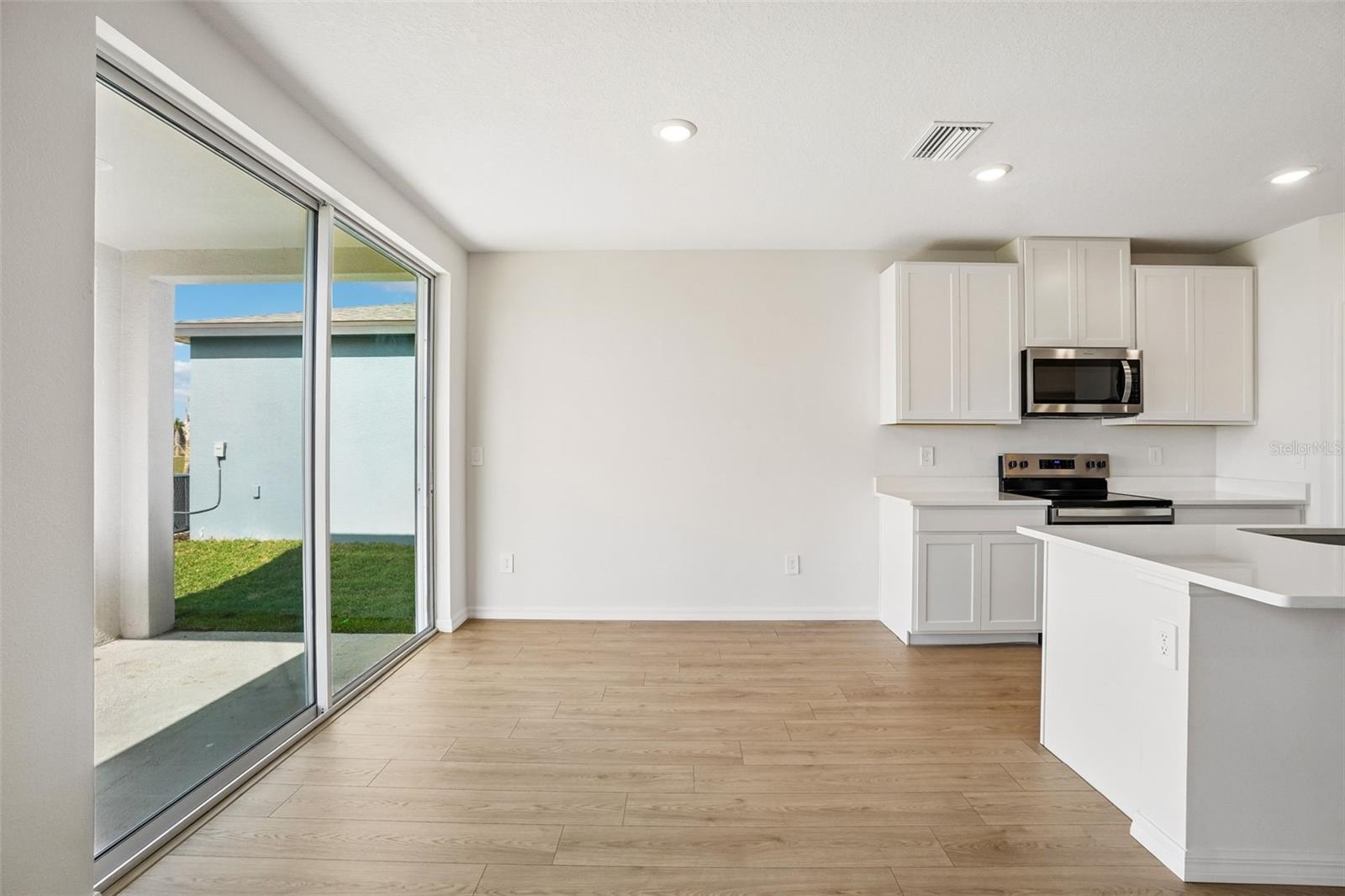 13696 UMBER FOREST ST — photo 14