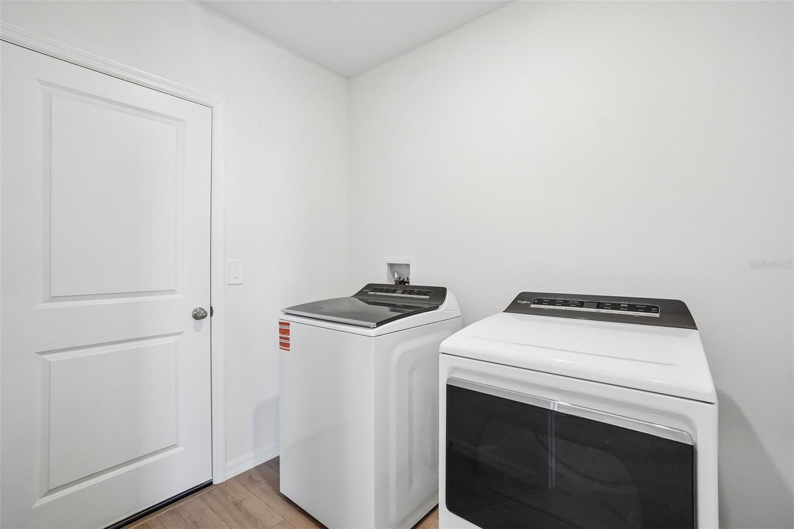 13696 UMBER FOREST ST — photo 26