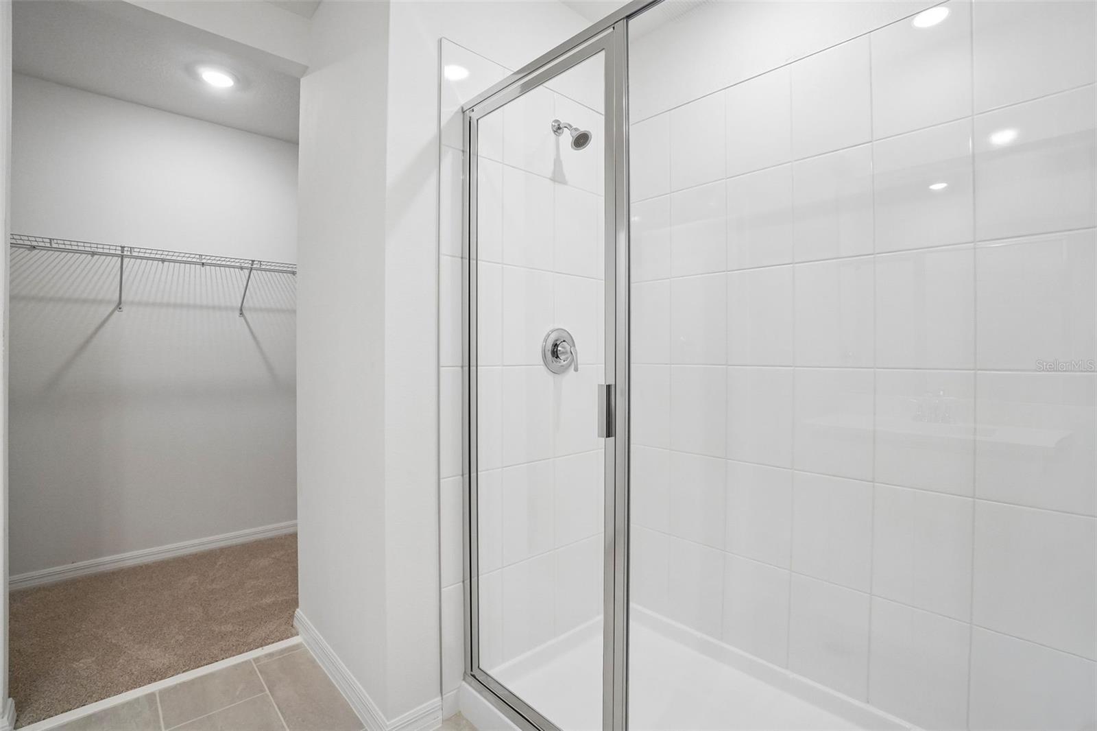 13696 UMBER FOREST ST — photo 32