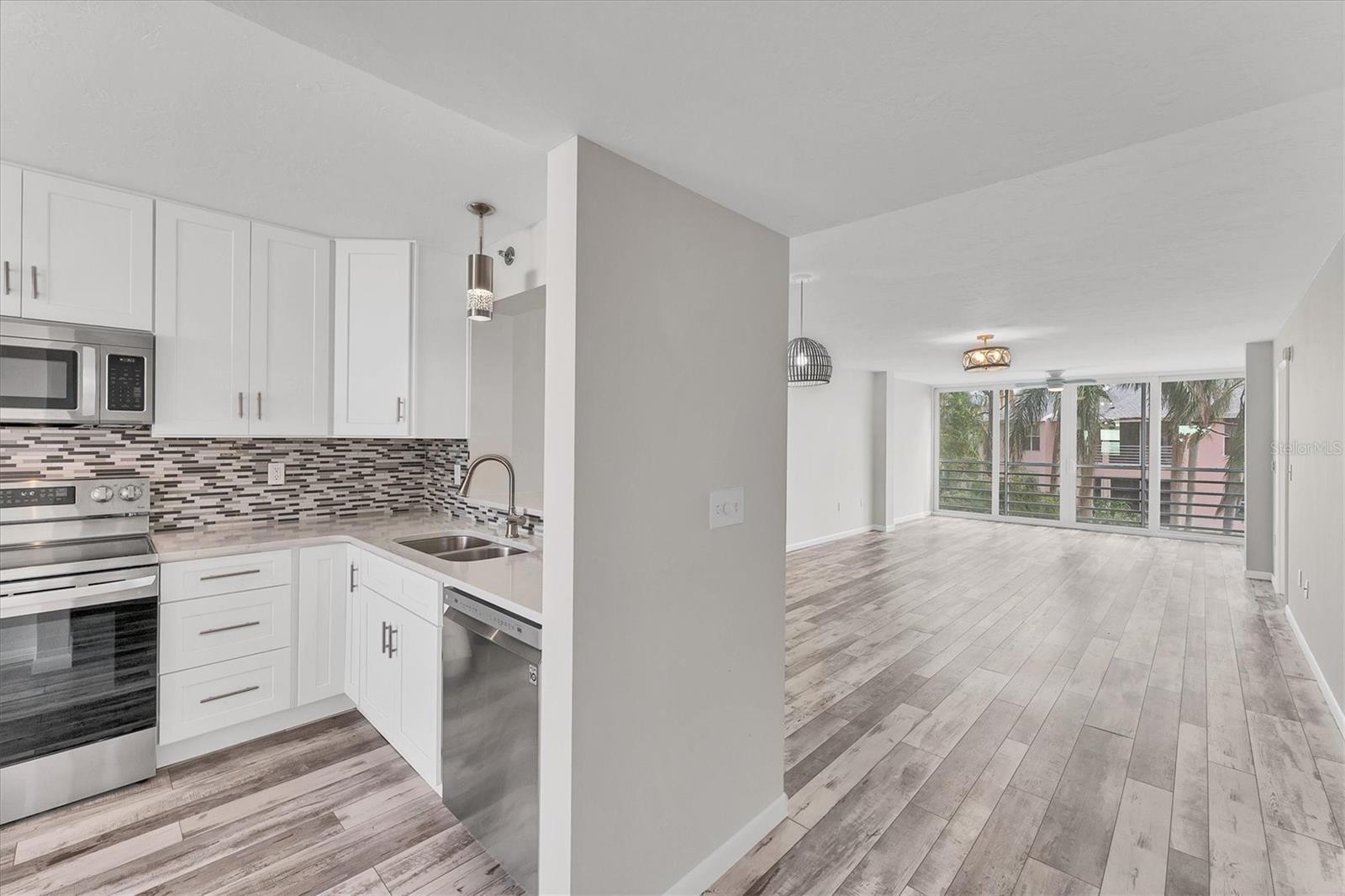 4530 PINEBROOK CIR #208 — photo 19