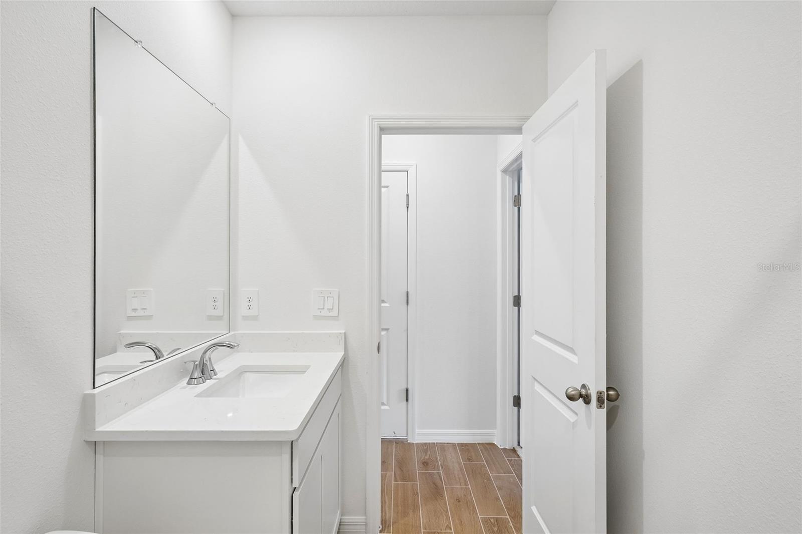 13755 UMBER FOREST ST — photo 33
