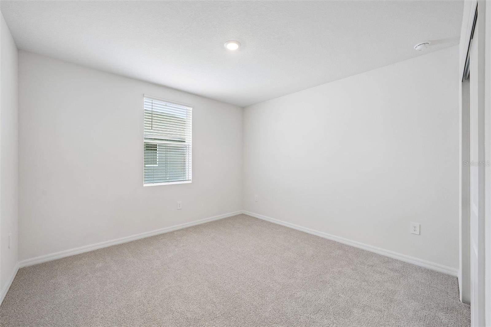 13755 UMBER FOREST ST — photo 34