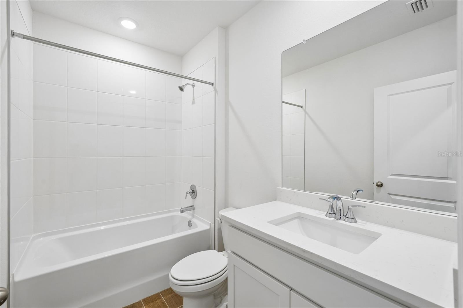 13755 UMBER FOREST ST — photo 32