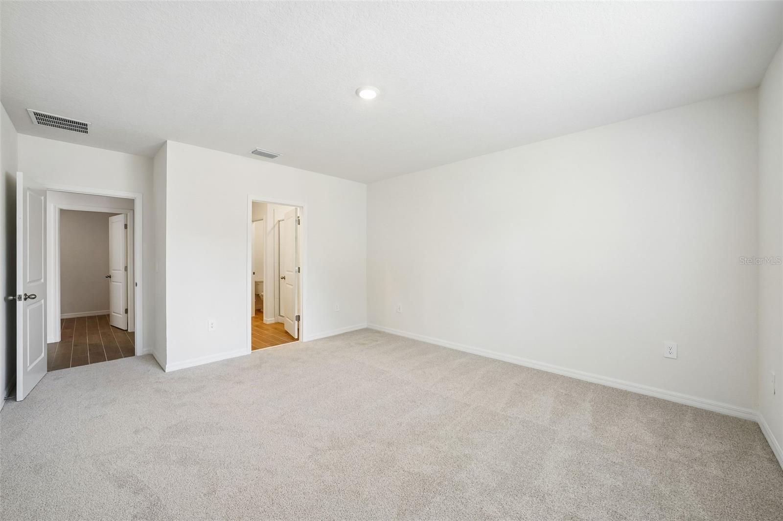 13755 UMBER FOREST ST — photo 39