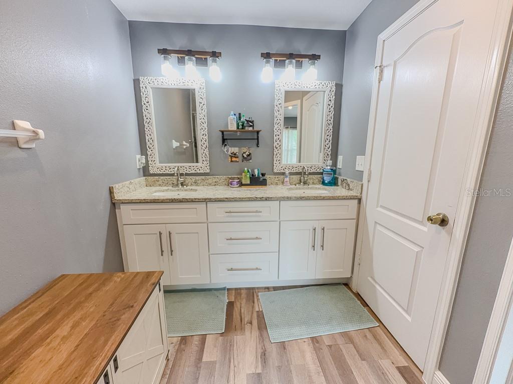 8505 SANDY BEACH ST — photo 27