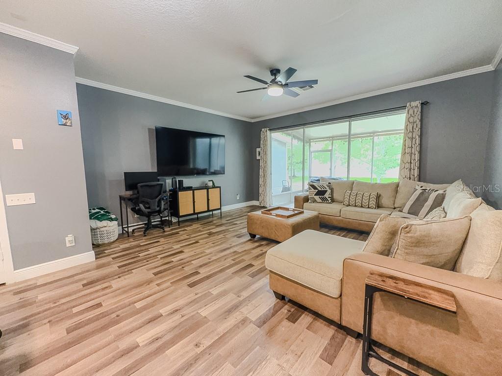 8505 SANDY BEACH ST — photo 15